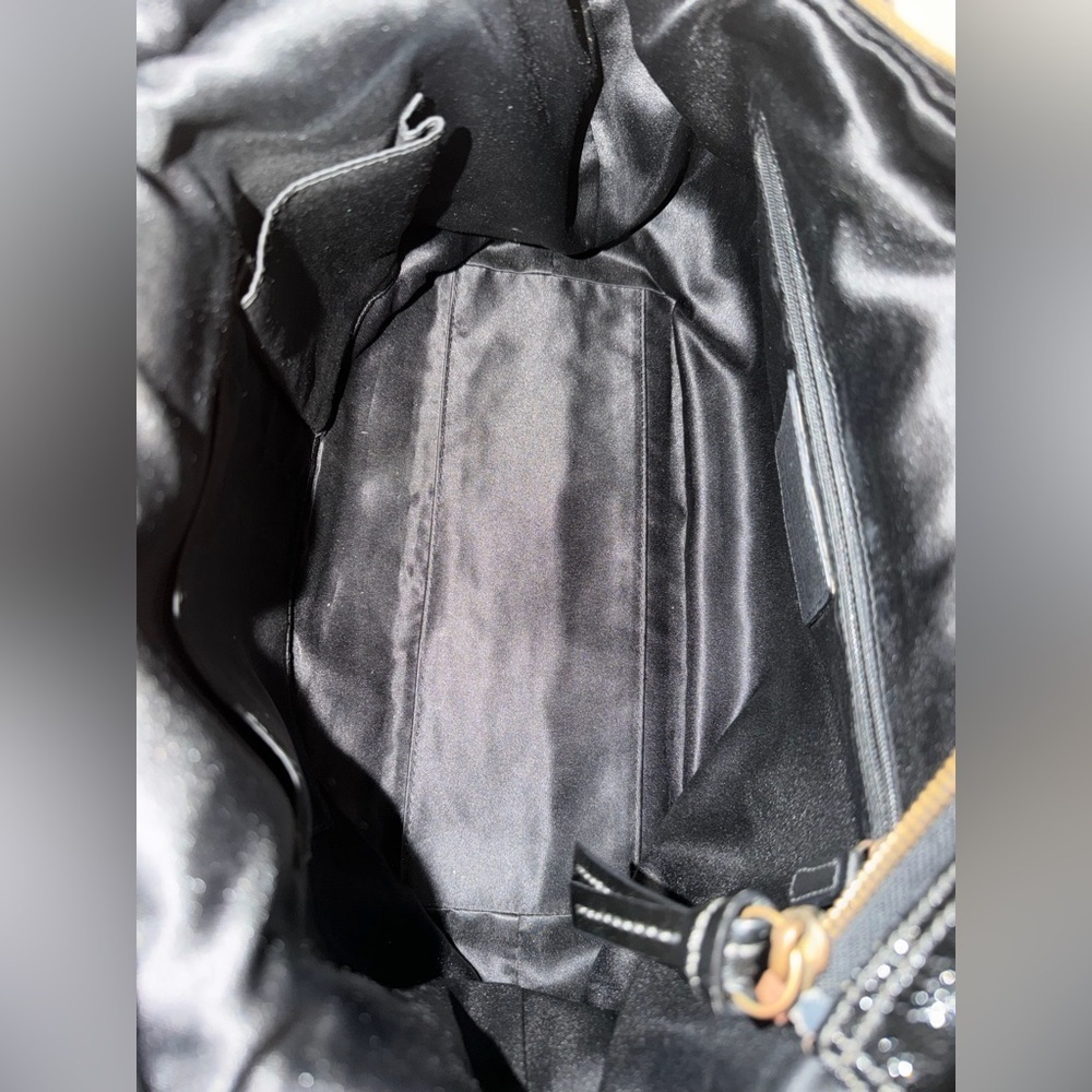 Coach #12362 Shiny Black Leather Tote - Picture 11 of 14